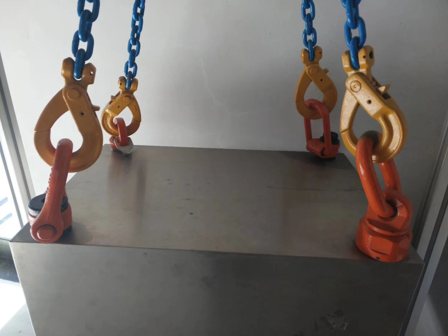 hoist ring